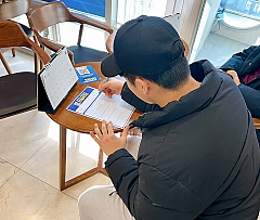 가깝고 규모 있는 곳 찾다가 광주안과로 결정했는데 검사도 진짜 빠르고 친절해요!
